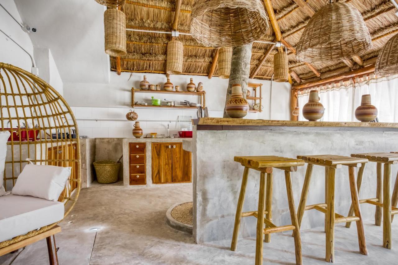 Selina Shared Los Lirios Tulum Pueblo Buitenkant foto