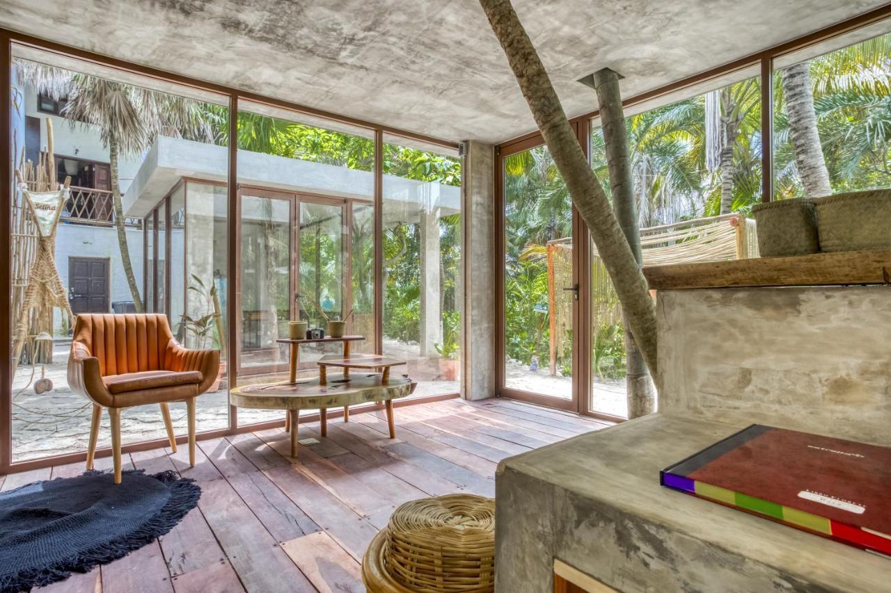 Selina Shared Los Lirios Tulum Pueblo Buitenkant foto